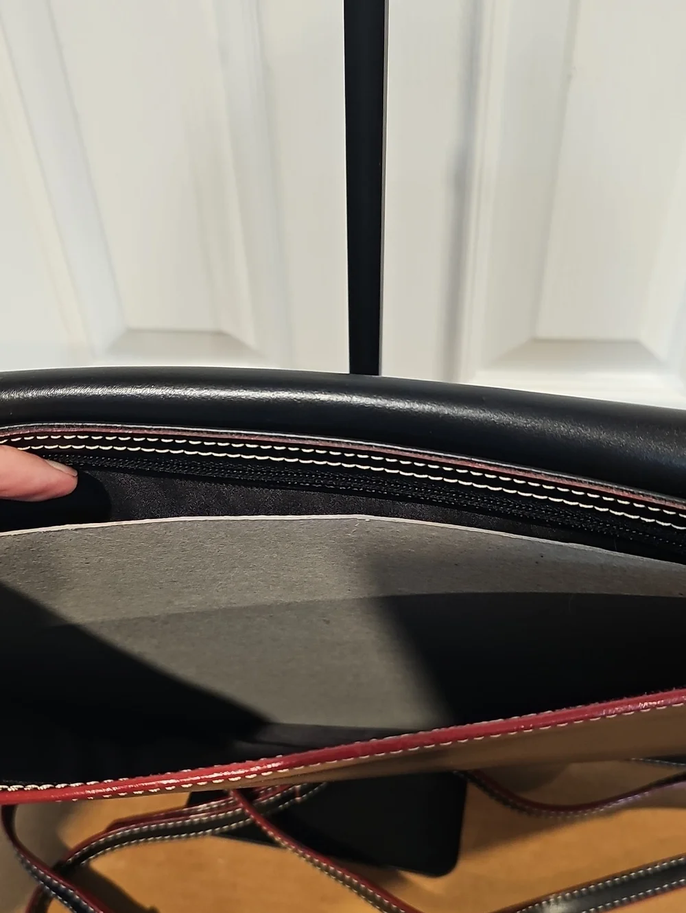 Lodis Smooth Black Leather Flap-over Business Portfolio /Laptop Bag NIB